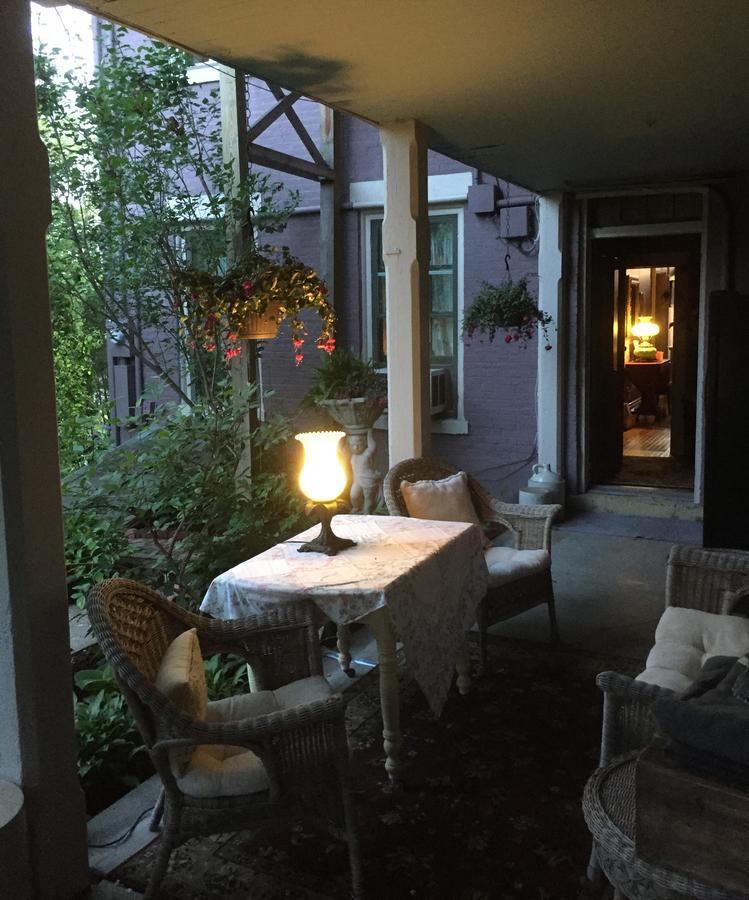 Annie Wiggins Guest House Galena Extérieur photo