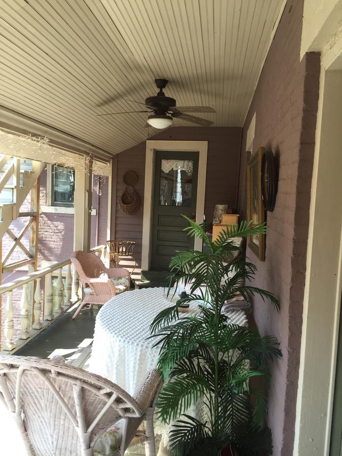 Annie Wiggins Guest House Galena Extérieur photo
