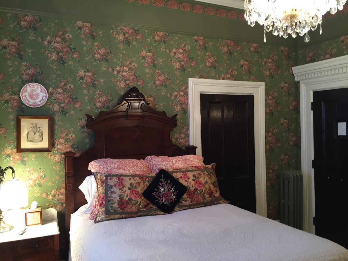Annie Wiggins Guest House Galena Extérieur photo